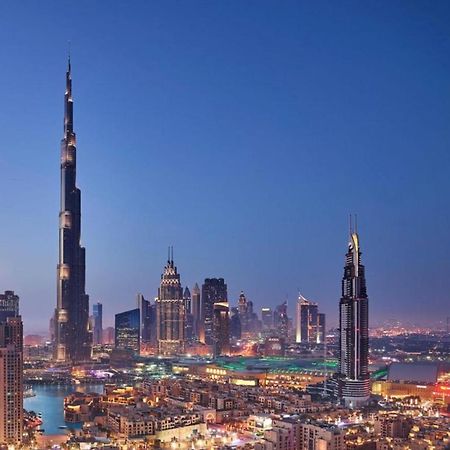 Dxb Hostel Near Adcb Metro Station Dubai Exterior photo